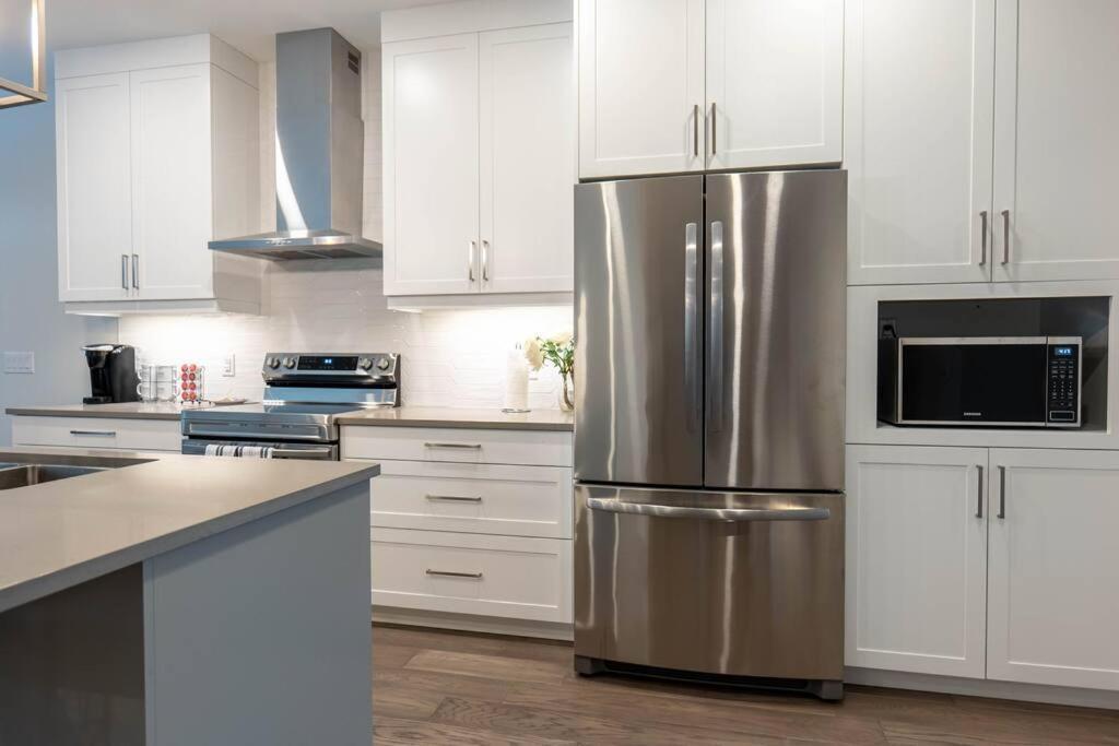 Luxury Niagara 3 Bdr Townhouse /Garage公寓 外观 照片